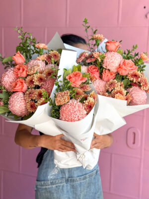Peach Flowers bouquet delivery Brisbane and Melbourne.